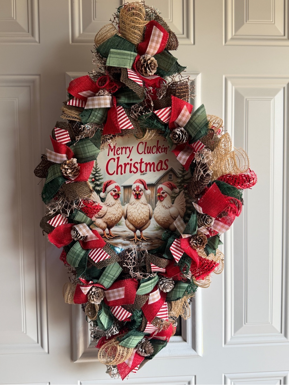 Merry Cluckin Christmas Chicken Wreath swag Lighted Farmhouse Deco Mesh Rustic